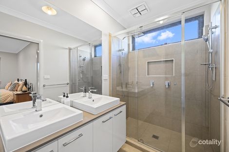 Property photo of 11 Beech Street Drouin VIC 3818