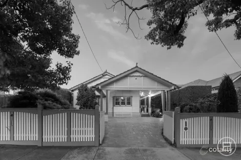 Property photo of 56 Richardson Street Essendon VIC 3040