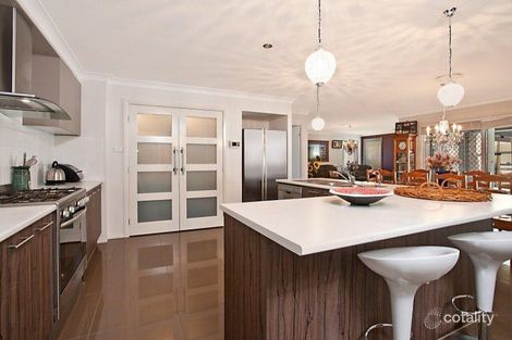 Property photo of 27 Swiftwing Close Chisholm NSW 2322