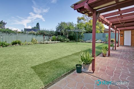 Property photo of 28 Griffiths Road McGraths Hill NSW 2756