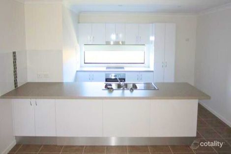 Property photo of 25 Orangeberry Circuit Mount Low QLD 4818