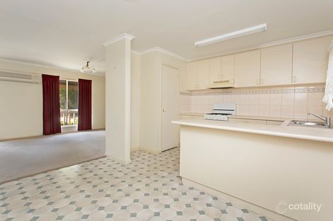 Property photo of 31 Lukin Crescent Kangaroo Flat VIC 3555