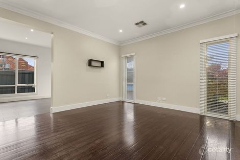 Property photo of 53 Cumberland Road Pascoe Vale VIC 3044