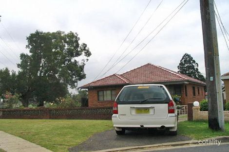 2 Ritchie Rd, Yagoona, NSW 2199