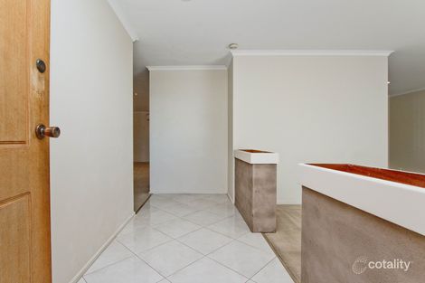 Property photo of 5 Hawthorn Court Craigmore SA 5114