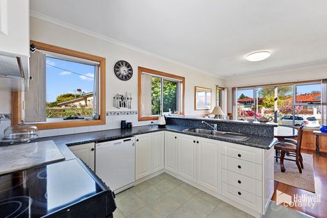 Property photo of 10 Cocker Place Devonport TAS 7310