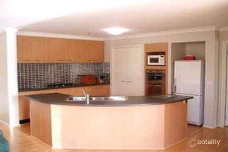 Property photo of 23 Don Collins Way Berwick VIC 3806
