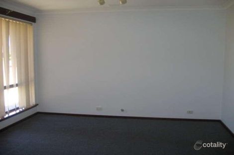 Property photo of 12 Fountain Court Safety Bay WA 6169