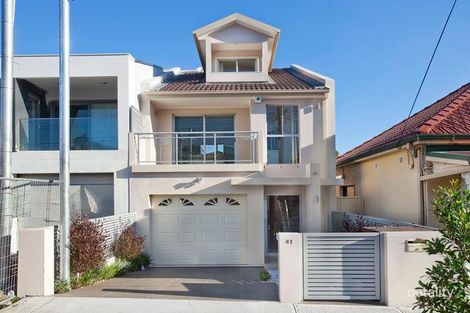 Property photo of 41 Universal Street Eastlakes NSW 2018