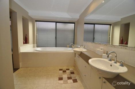 Property photo of 8 Strelitz View Beeliar WA 6164
