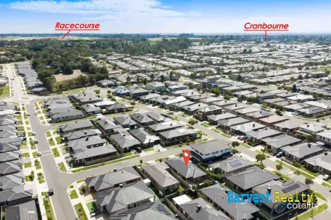 Property photo of 3 Wayne Terrace Cranbourne East VIC 3977