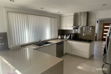 Property photo of 5 Cook Parade St Clair NSW 2759