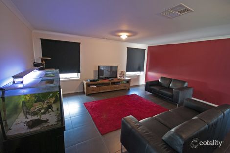 Property photo of 3 Whitton Avenue Kialla VIC 3631