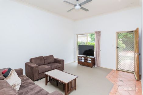 65 Pinelands Rd, Sunnybank Hills, QLD 4109
