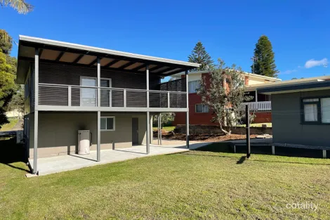 Property photo of 11 Pine Street Batehaven NSW 2536