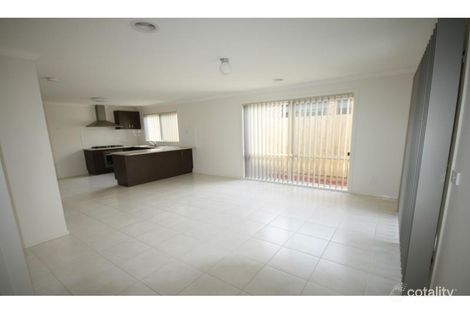 Property photo of 12 Lewin Street Carrum Downs VIC 3201