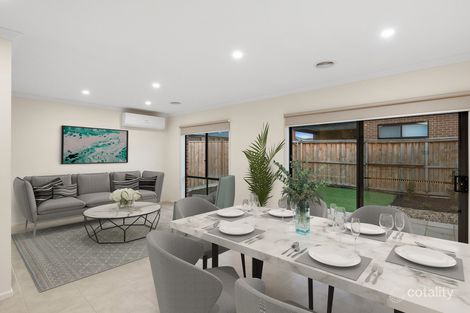 Property photo of 28 Havant Circuit Charlemont VIC 3217