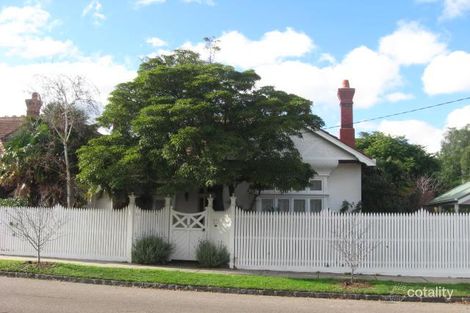 2 Gaynor Ct, Malvern, VIC 3144