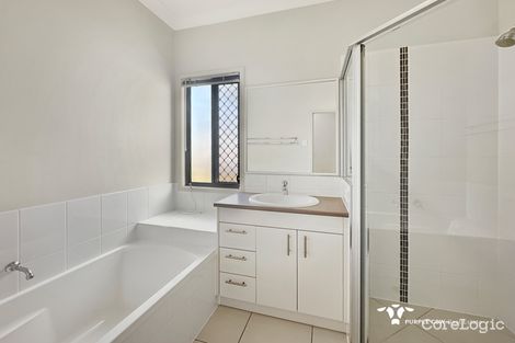 Property photo of 54 Waterside Drive Springfield Lakes QLD 4300