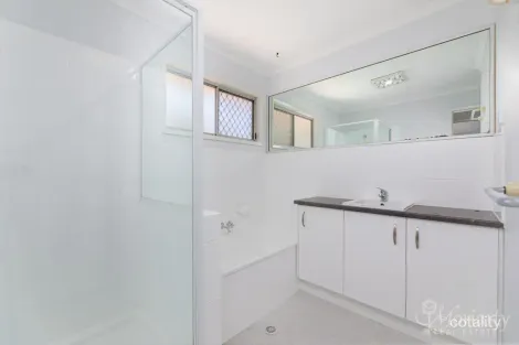 Property photo of 10 Dunvegan Drive Morayfield QLD 4506