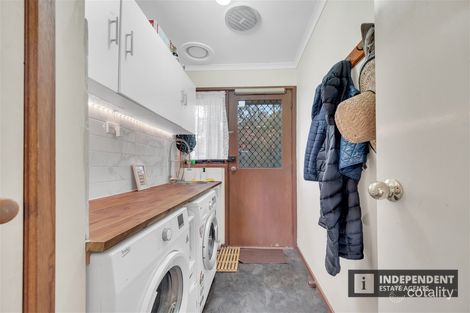 Property photo of 2 Cambrian Way Melton West VIC 3337