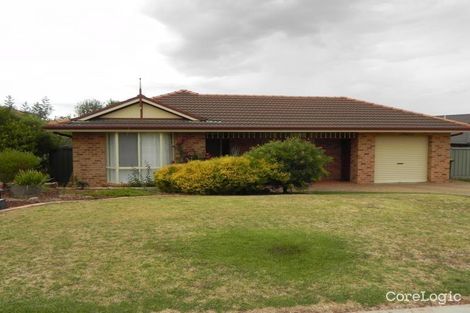 Property photo of 6 Angel Court Young NSW 2594