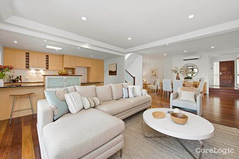 Property photo of 16 Oxford Terrace Taringa QLD 4068