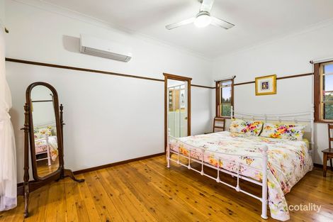 Property photo of 26A Anzac Avenue Newtown QLD 4350