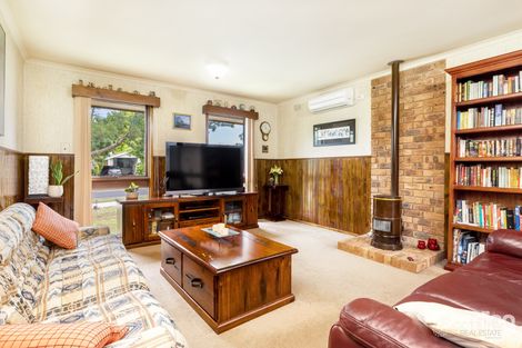 Property photo of 50 Dobell Avenue Sunbury VIC 3429
