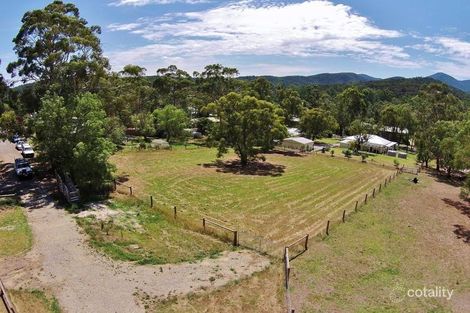 Property photo of 11 Clifford Grove Healesville VIC 3777