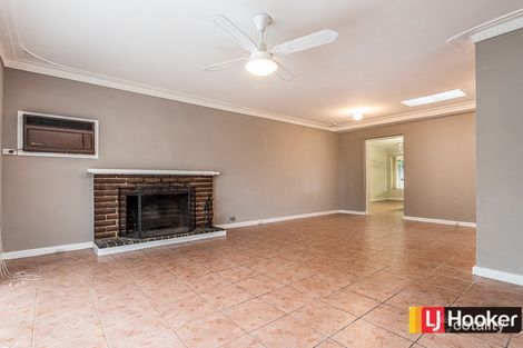 Property photo of 52 Lester Drive Thornlie WA 6108