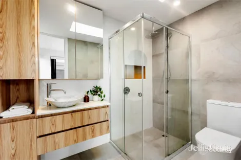 Property photo of 1/3 Claire Street McKinnon VIC 3204