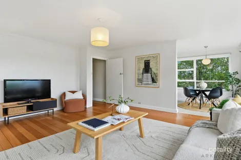 Property photo of 7 Cedar Street Lindisfarne TAS 7015