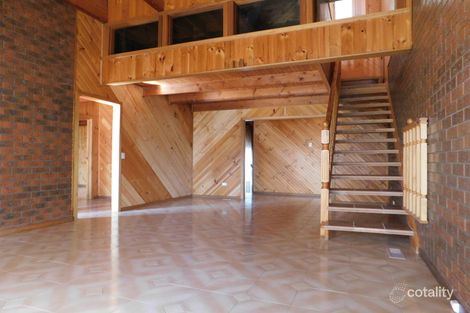 Property photo of 7 Mayfield Drive Mill Park VIC 3082