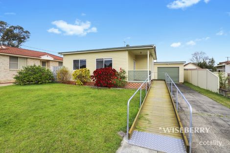 32 Goobarabah Ave, Gorokan, NSW 2263