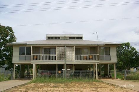 14 Gordon St, Richmond Hill, QLD 4820