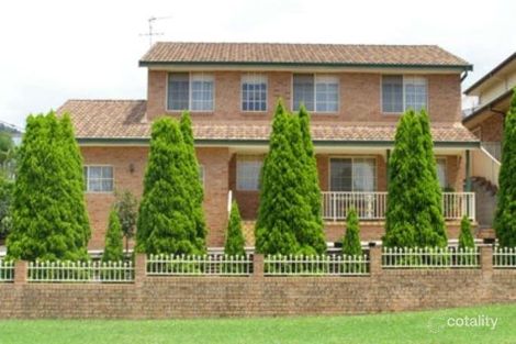 2 Elsie Ct, Balgownie, NSW 2519