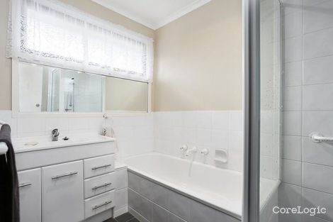 Property photo of 16/29-33 Elmhurst Road Bayswater North VIC 3153