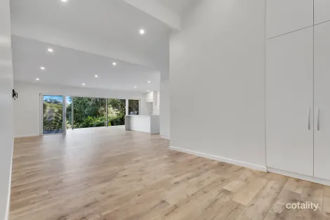 Property photo of 32 Borgnis Street Davidson NSW 2085