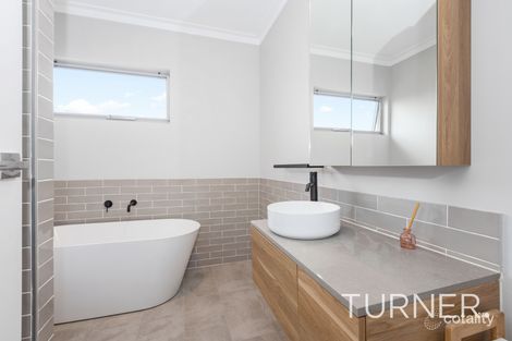 Property photo of 1/4 Monaro Crescent Newton SA 5074
