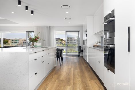 Property photo of 8 Witt Avenue Carrara QLD 4211