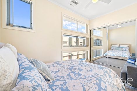 Property photo of 1/37 Victoria Parade Mawson Lakes SA 5095