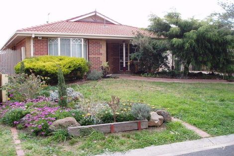 Property photo of 17 Bluestone Walk Delahey VIC 3037