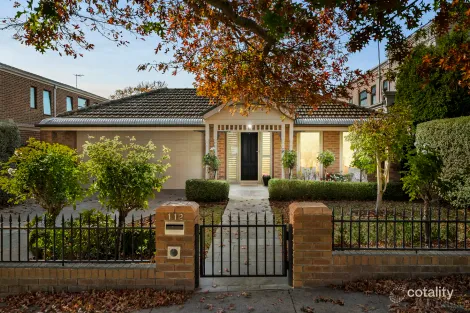 112 Clyde St, Box Hill North, VIC 3129