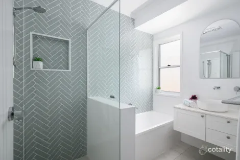 Property photo of 36 Panda Street Southside QLD 4570