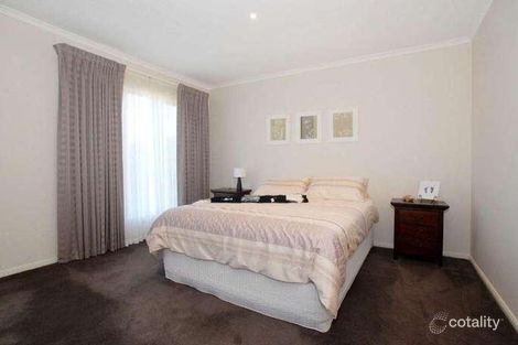 Property photo of 15 Antony Drive Mornington VIC 3931