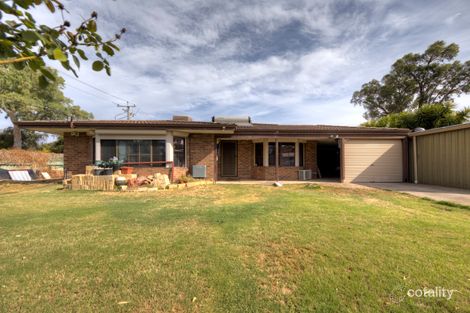 42 Dickson Dr, Middle Swan, WA 6056