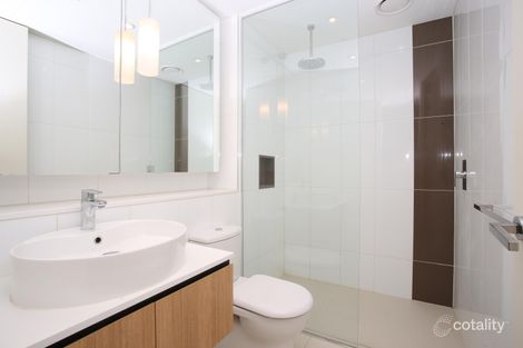 2102/229 Toorak Rd, South Yarra, VIC 3141