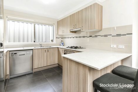Property photo of 8 Blackburn Mews Langwarrin VIC 3910