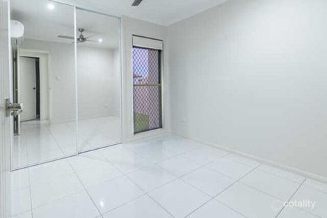 Property photo of 9 Kiber Place Ooralea QLD 4740